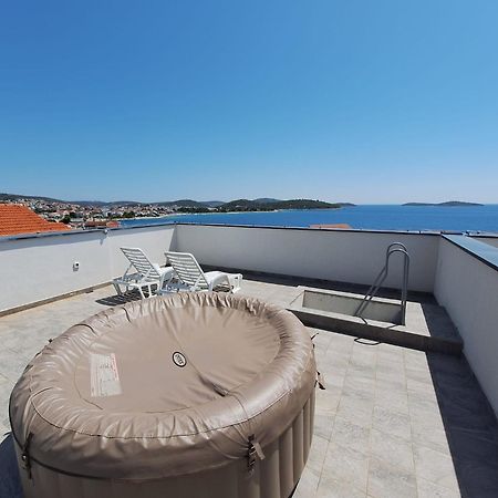 Apartments Relax Рогозница Екстериор снимка