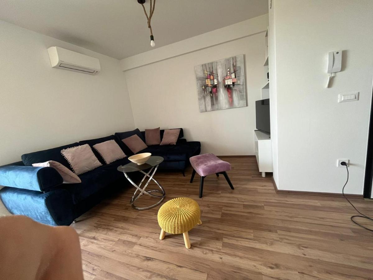 Apartments Relax Рогозница Екстериор снимка